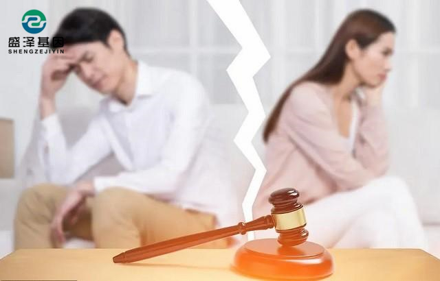 廣東男子做親子鑒定，竟發現自家雙胞胎有一個不是自己的？！