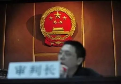 親子鑒定證明非婚生子法院會判決離婚嗎？可以要求過錯方賠償嗎？