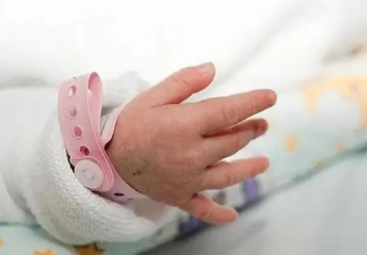 丈夫親子鑒定孩子父母成婚姻必備，真的是女性“不安分”？